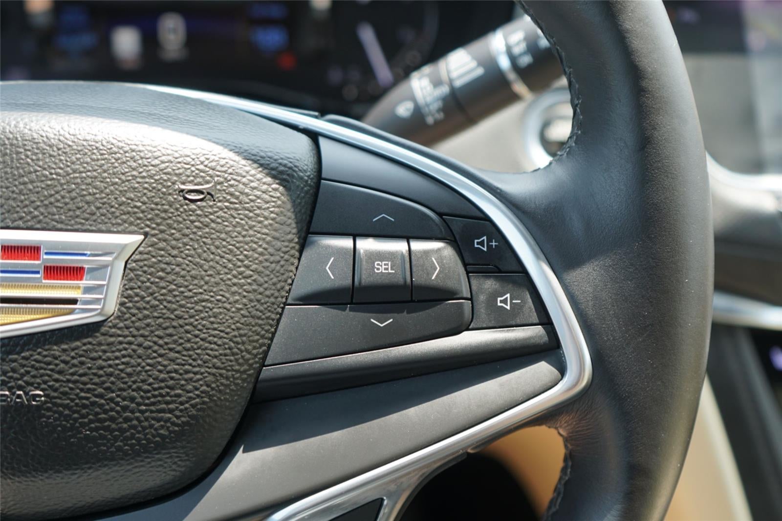 2017 Cadillac XT5 Luxury FWD