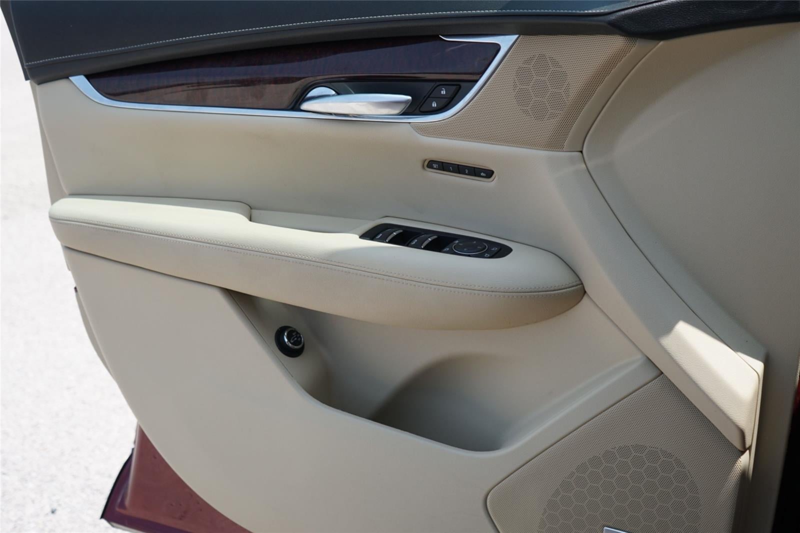 2017 Cadillac XT5 Luxury FWD