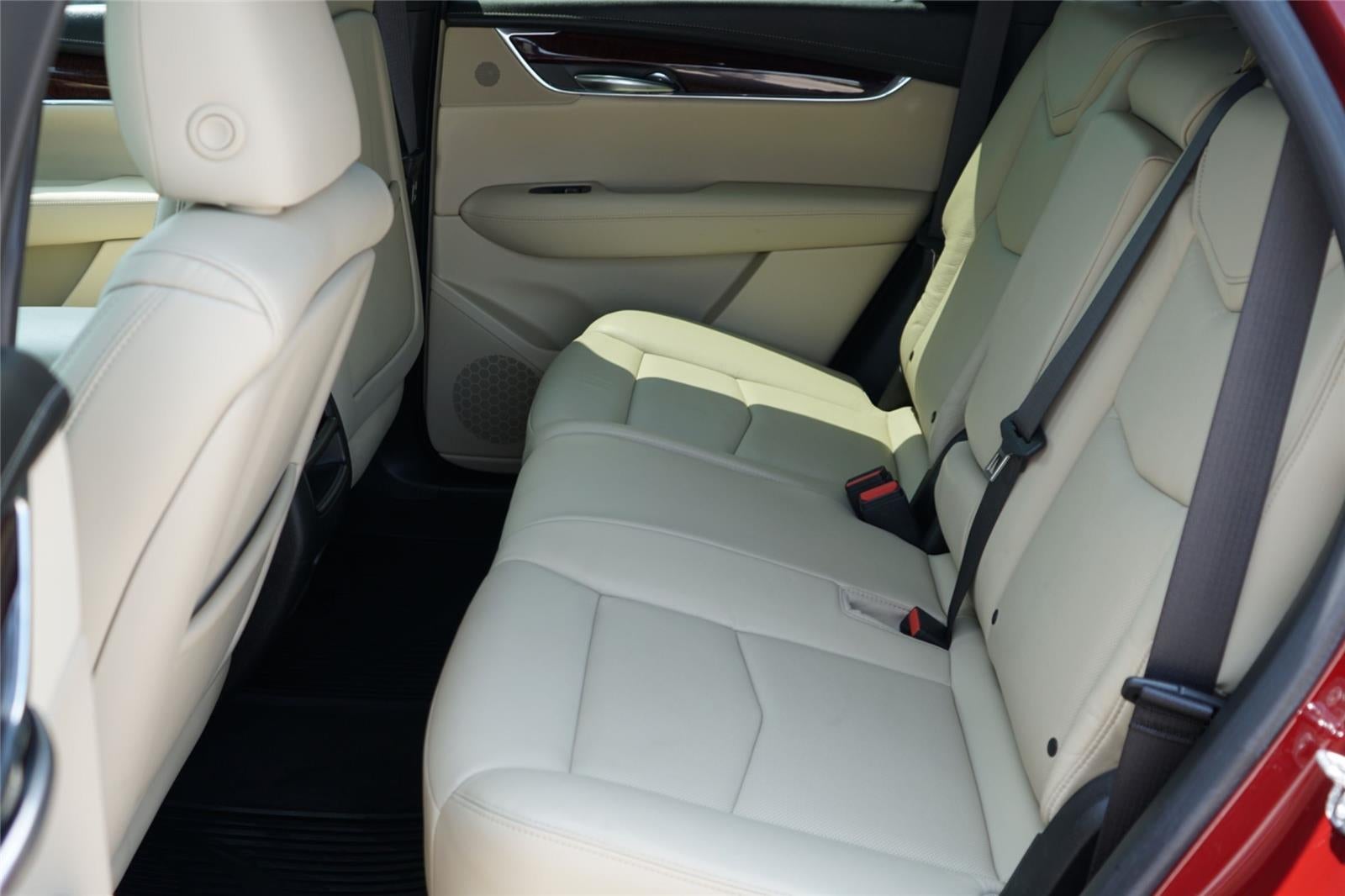 2017 Cadillac XT5 Luxury FWD