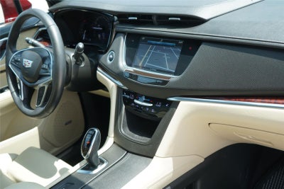 2017 Cadillac XT5 Luxury FWD