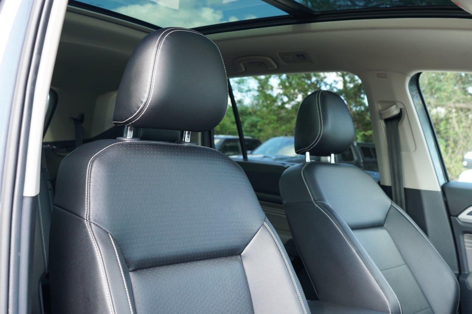 2022 Volkswagen Atlas 3.6L V6 SEL R-Line