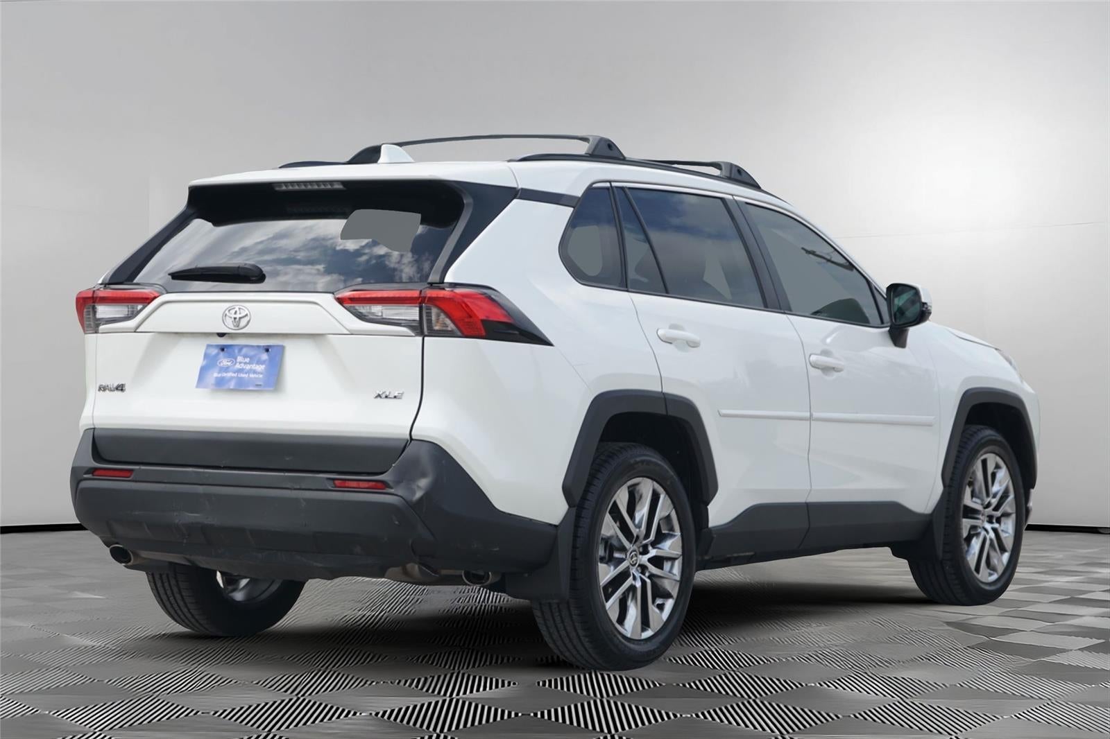 2021 Toyota RAV4 XLE Premium