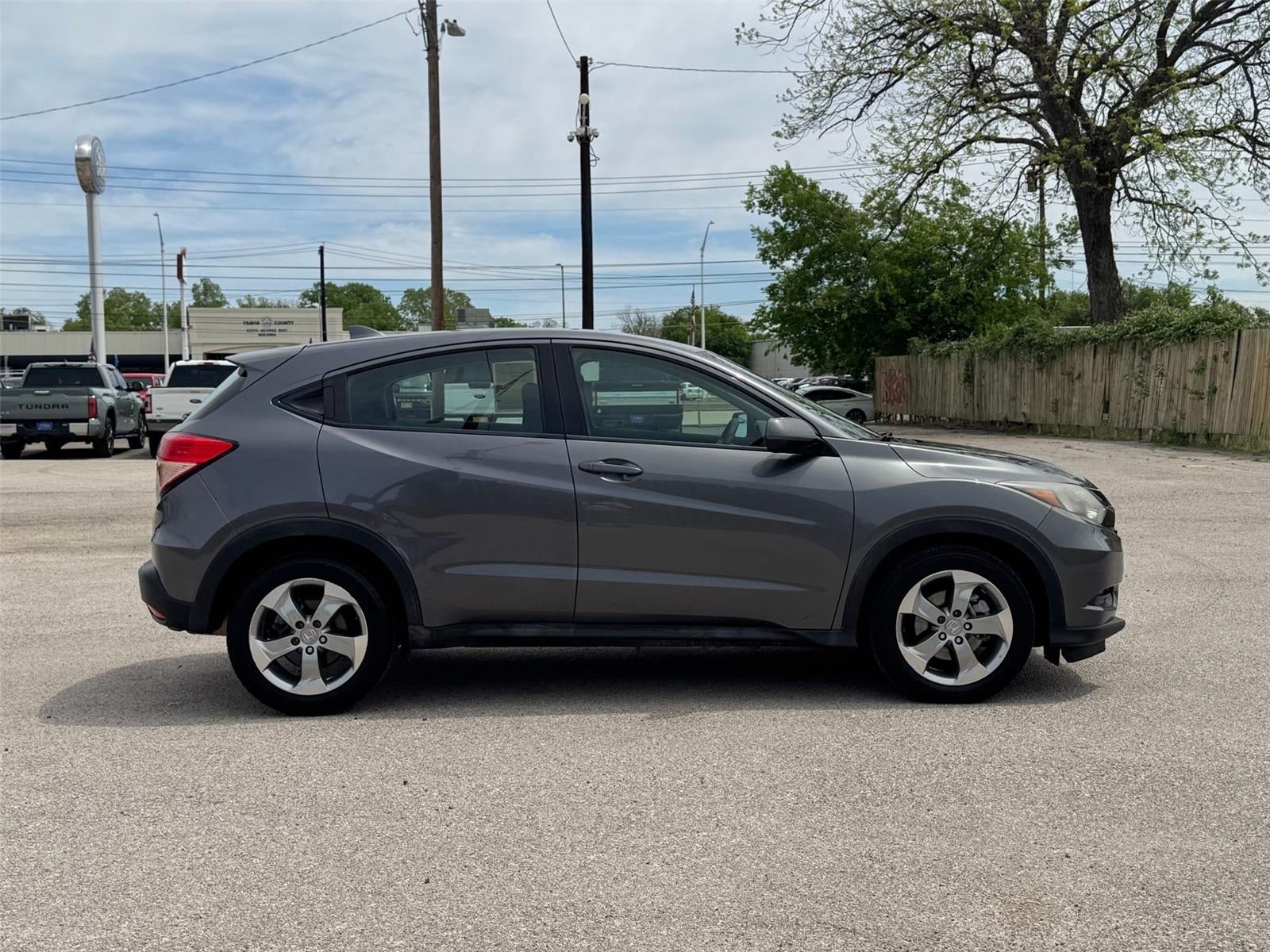 2017 Honda HR-V LX