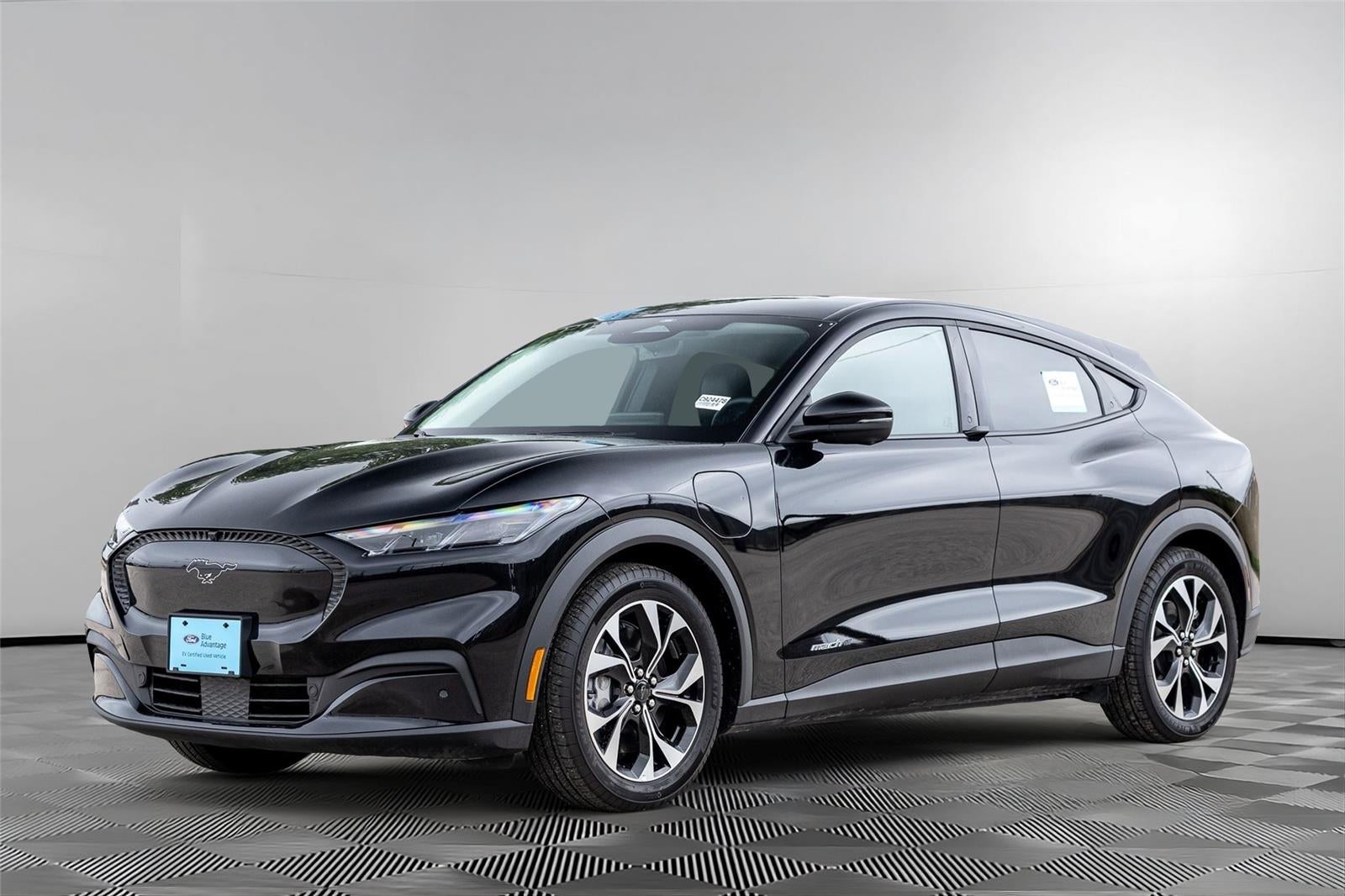 2025 Ford Mustang Mach-E Select