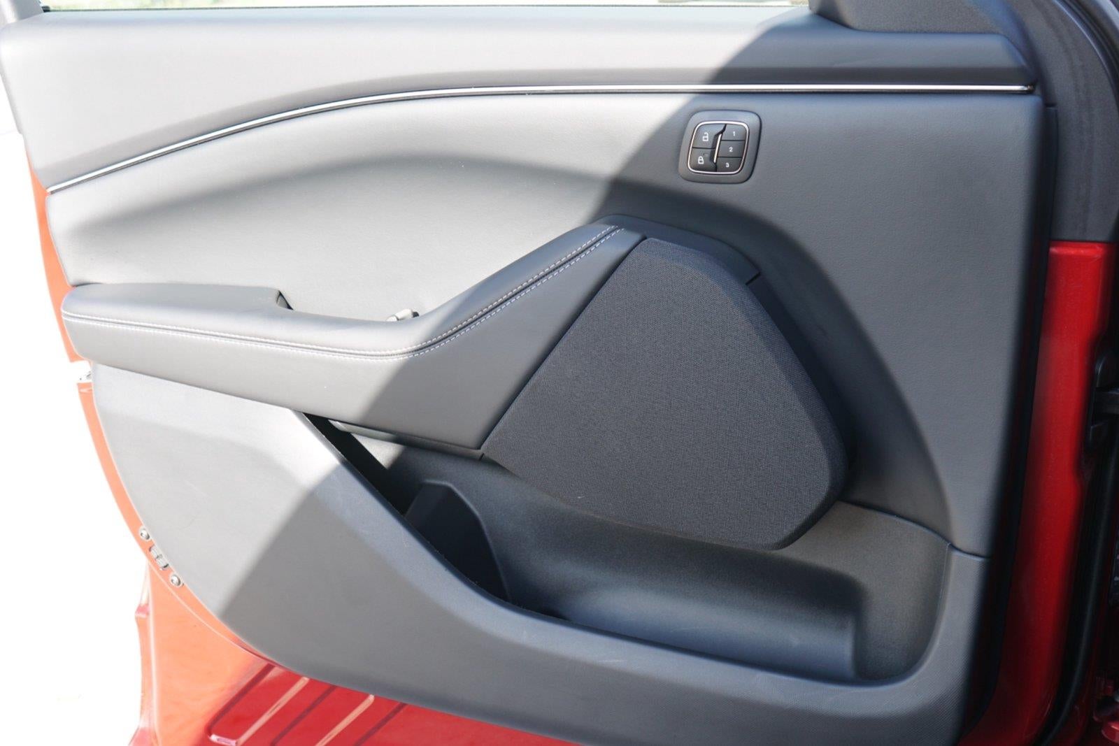 2023 Ford Mustang Mach-E Select