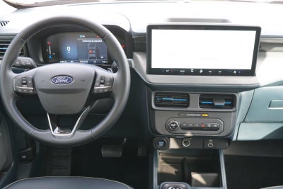 2025 Ford Maverick Lobo