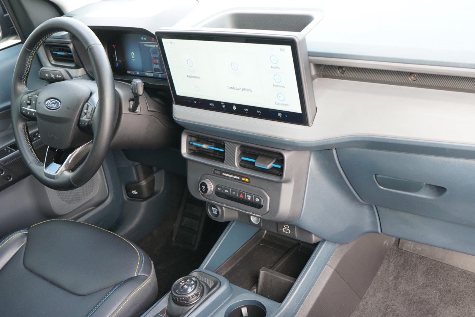 2025 Ford Maverick Lobo