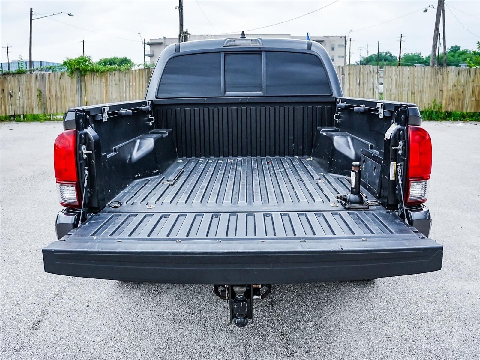 2020 Toyota Tacoma SR V6