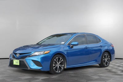 2018 Toyota Camry SE