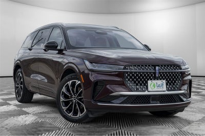 2025 Lincoln Nautilus Reserve