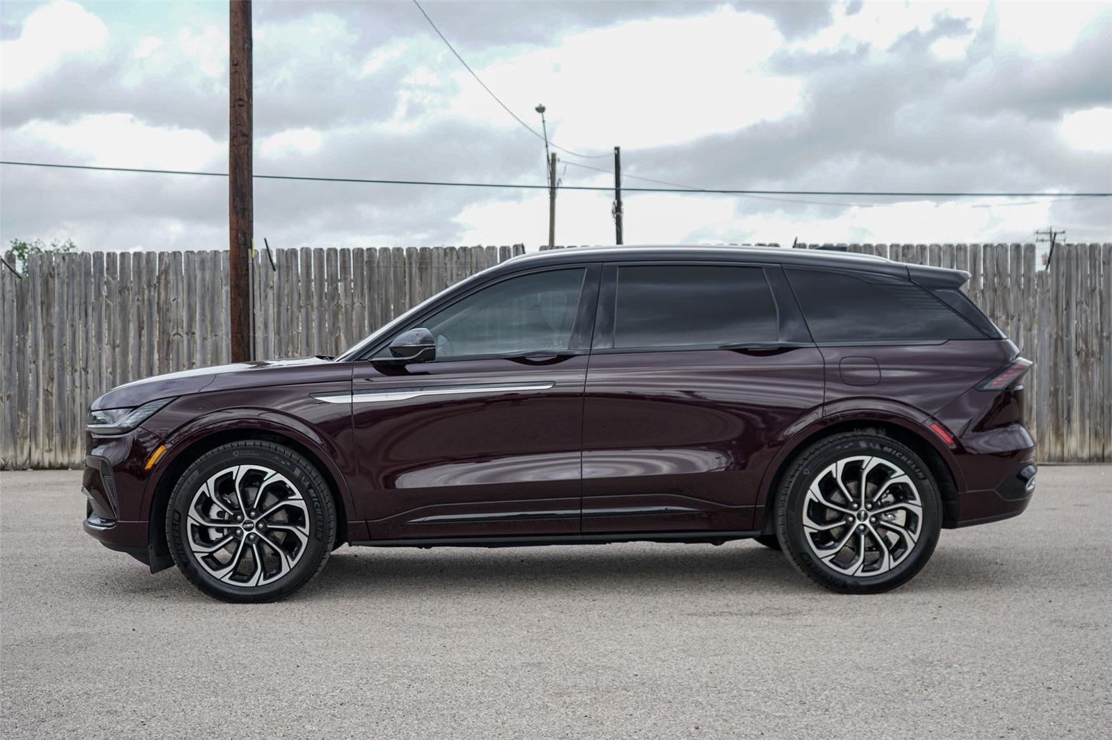 2025 Lincoln Nautilus Reserve