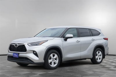 2023 Toyota Highlander LE