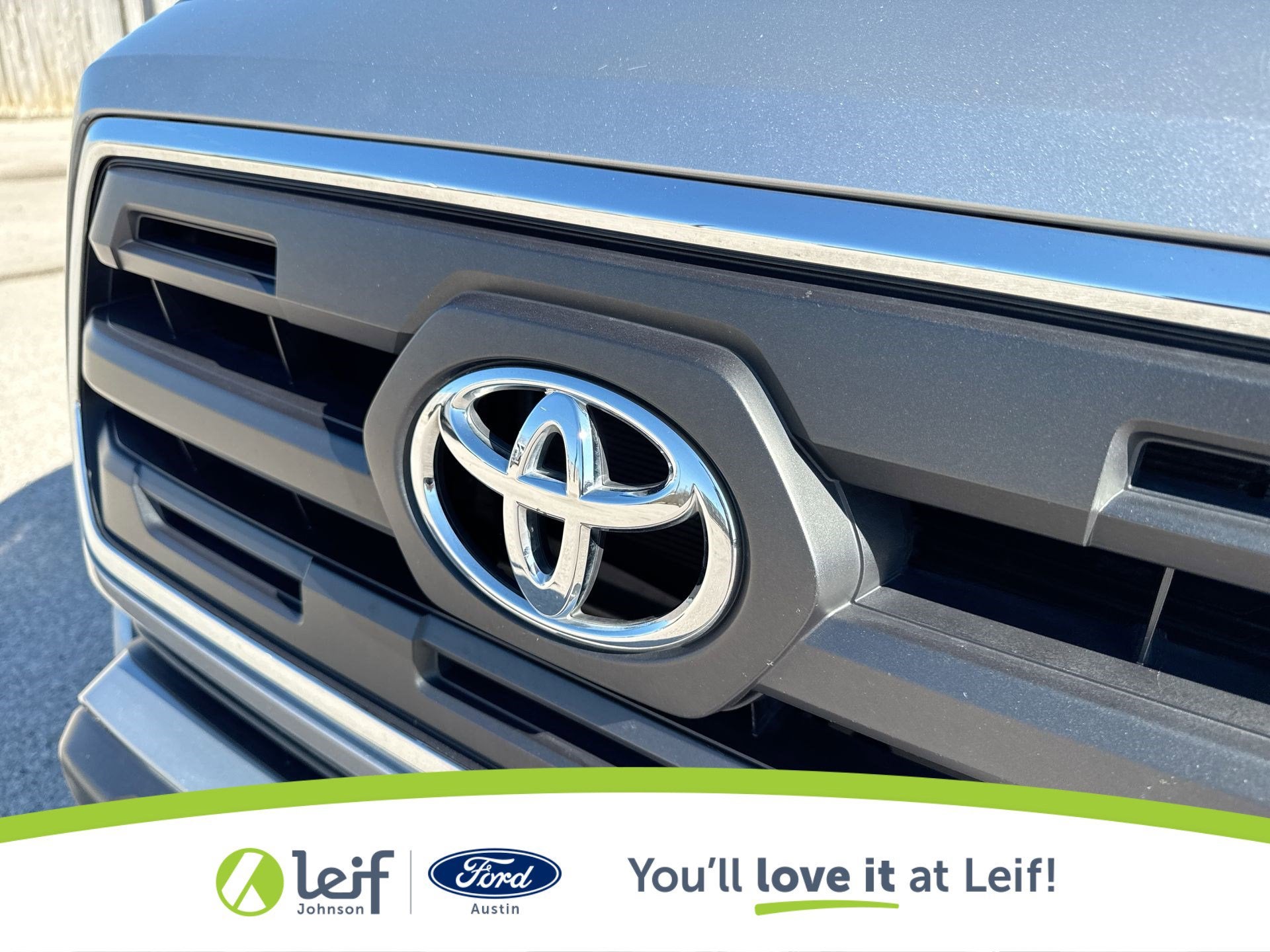 2016 Toyota Tacoma SR5