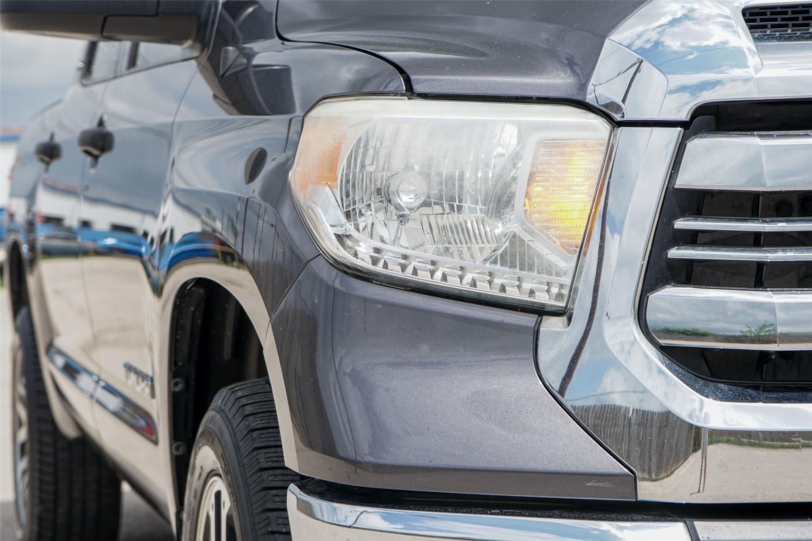 2017 Toyota Tundra SR5