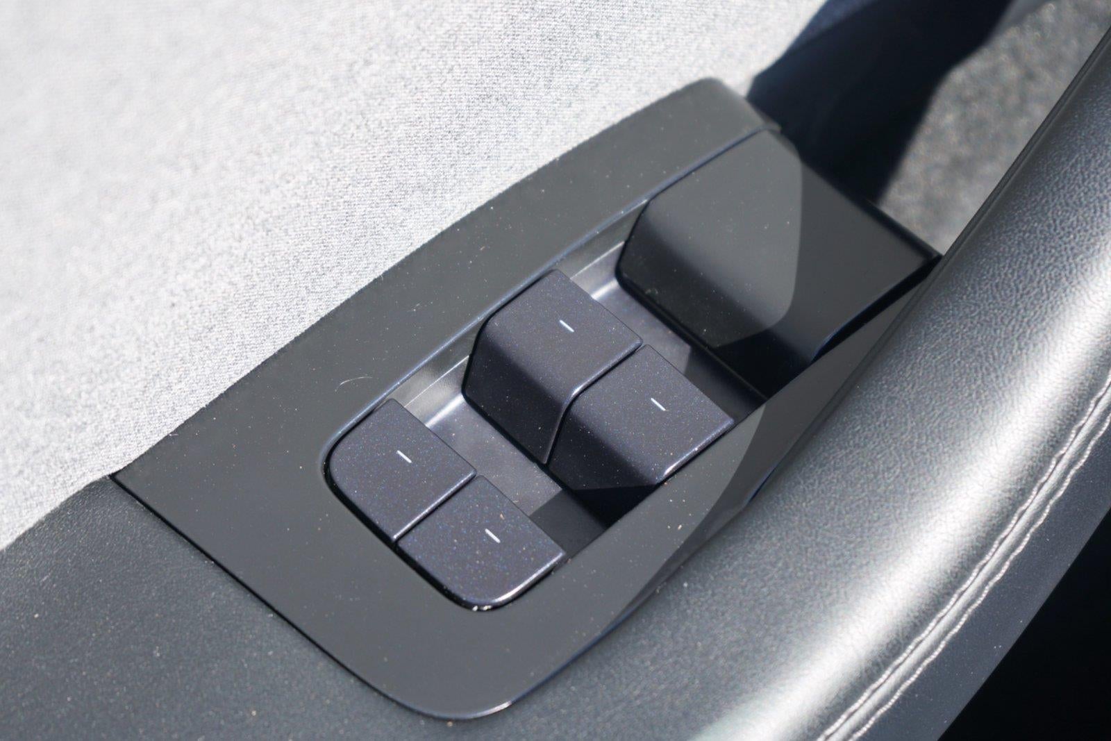 2024 Tesla Model 3 Base