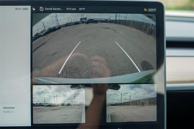 2023 Tesla Model 3 Base