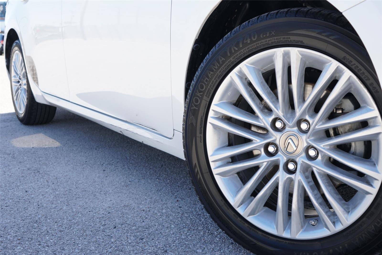 2013 Lexus ES 350 4dr Sdn