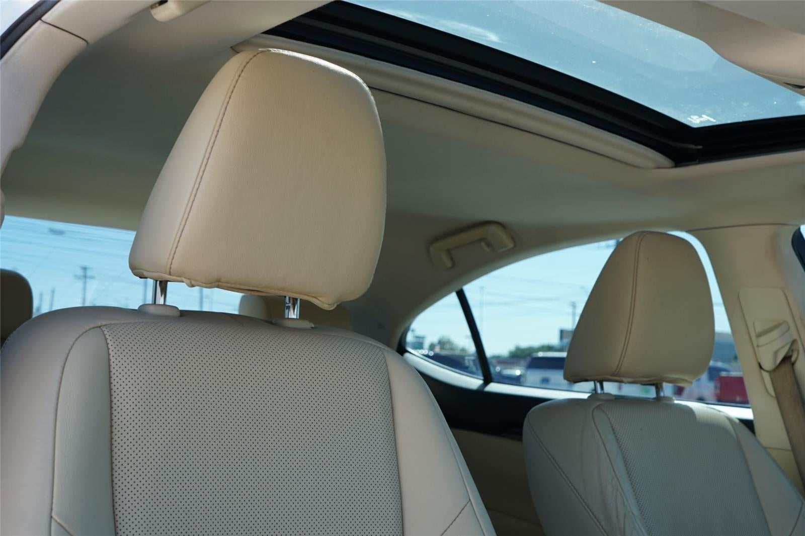 2013 Lexus ES 350 4dr Sdn