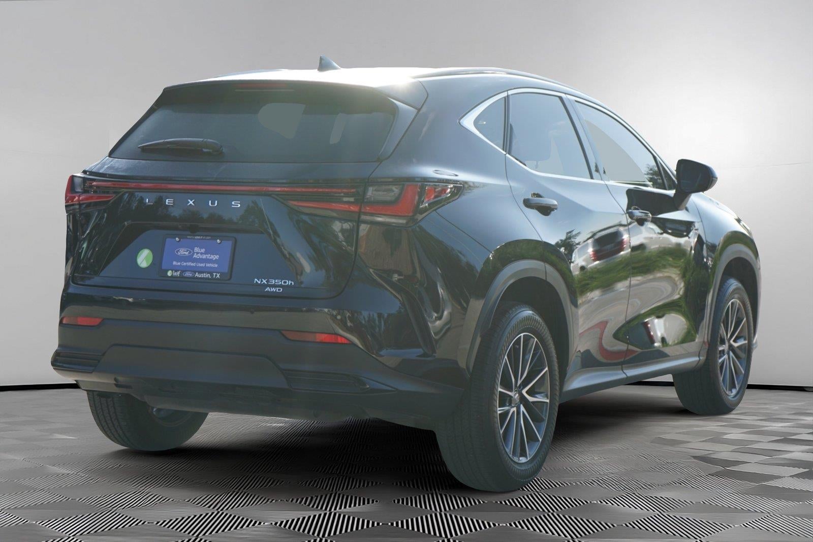 2025 Lexus NX NX 350h Premium