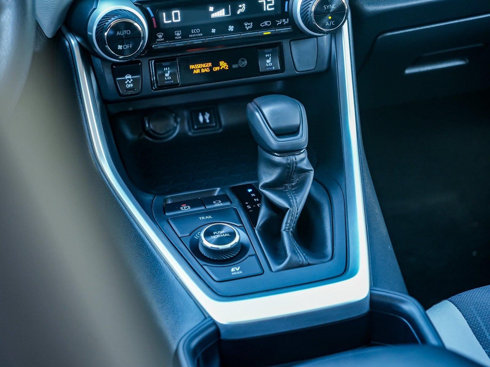 2019 Toyota RAV4 Hybrid XLE