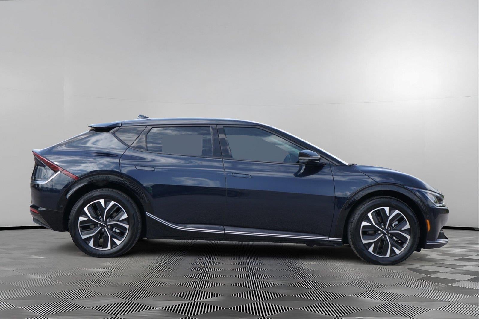 2024 Kia EV6 Wind