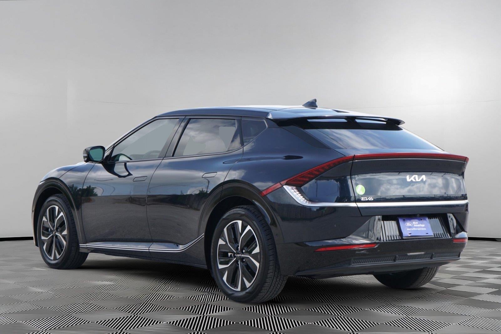 2024 Kia EV6 Wind