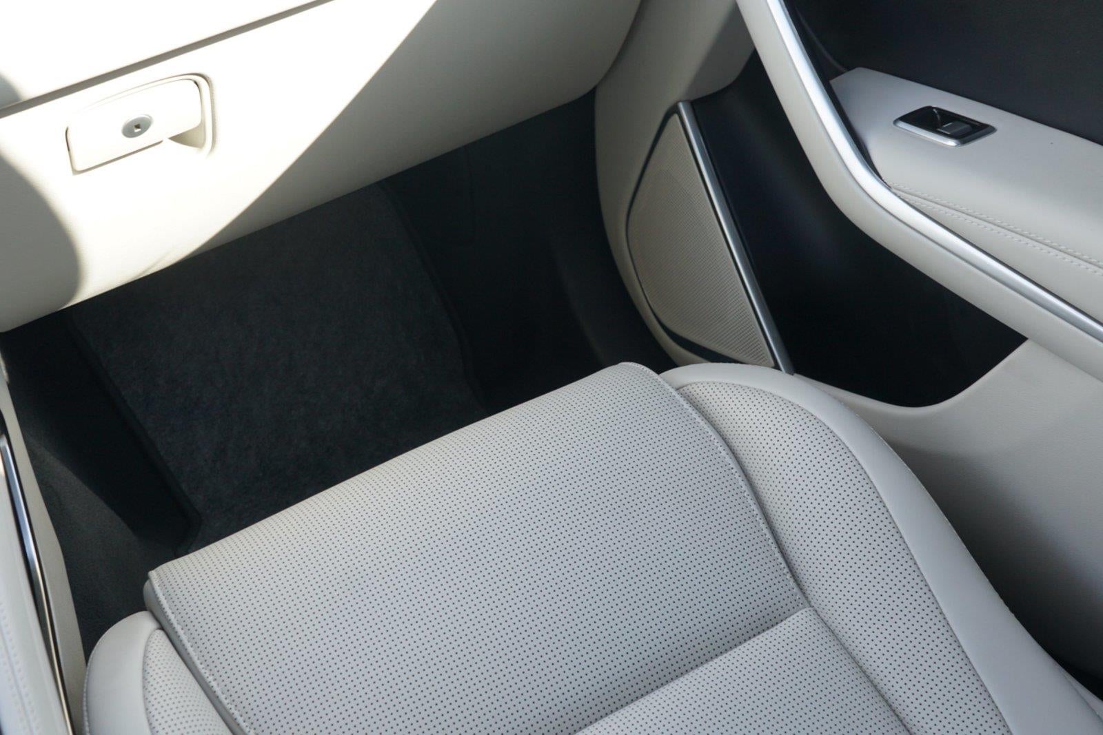 2026 Jaguar F-Pace R-Dynamic S
