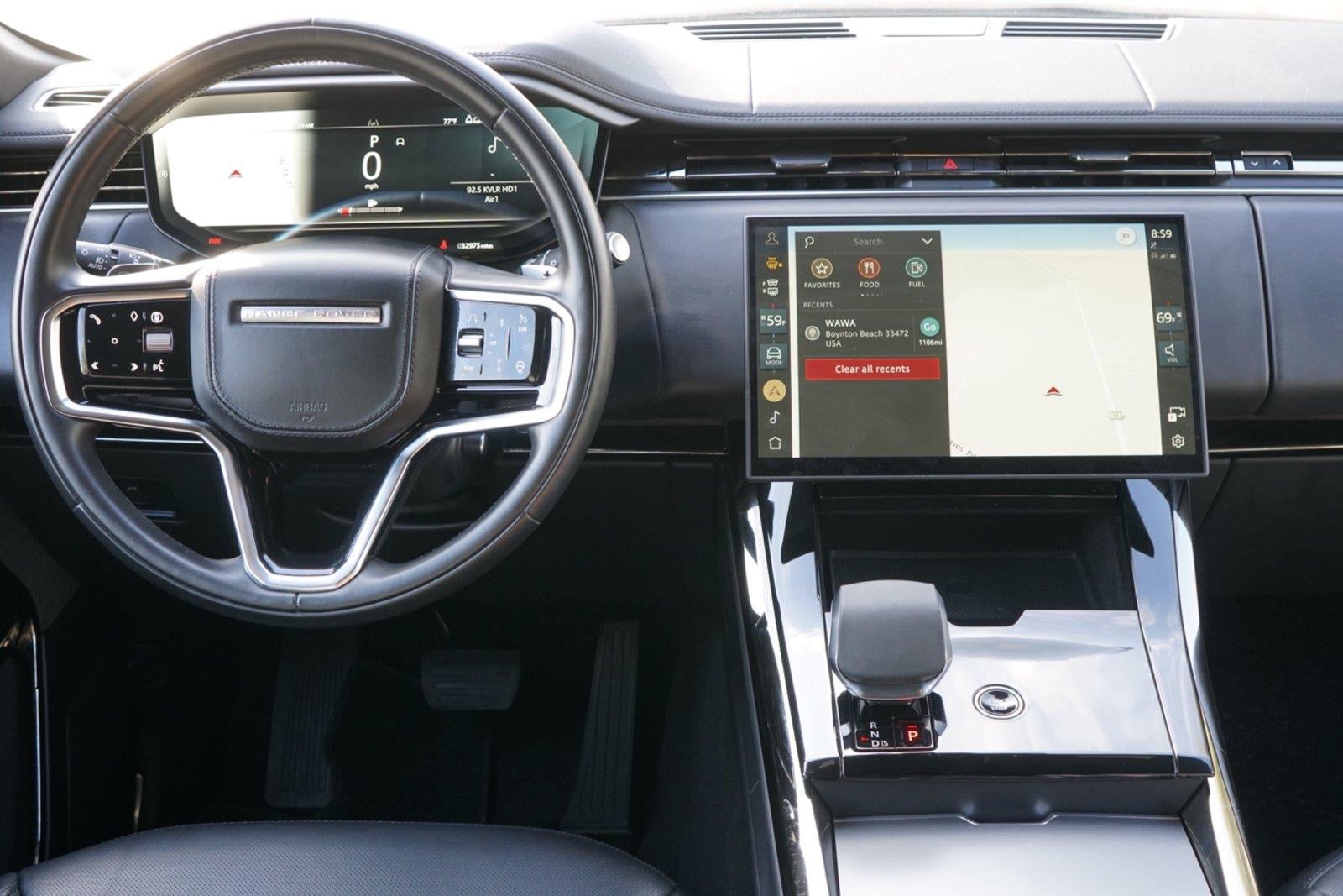 2025 Land Rover Range Rover Sport SE