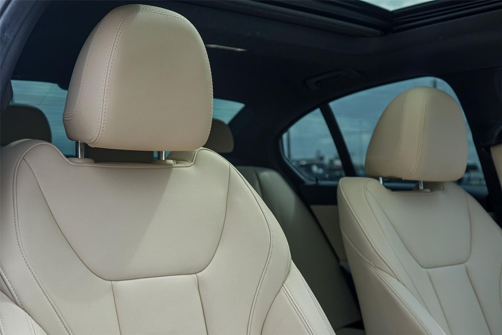 2019 BMW 3 Series 330i