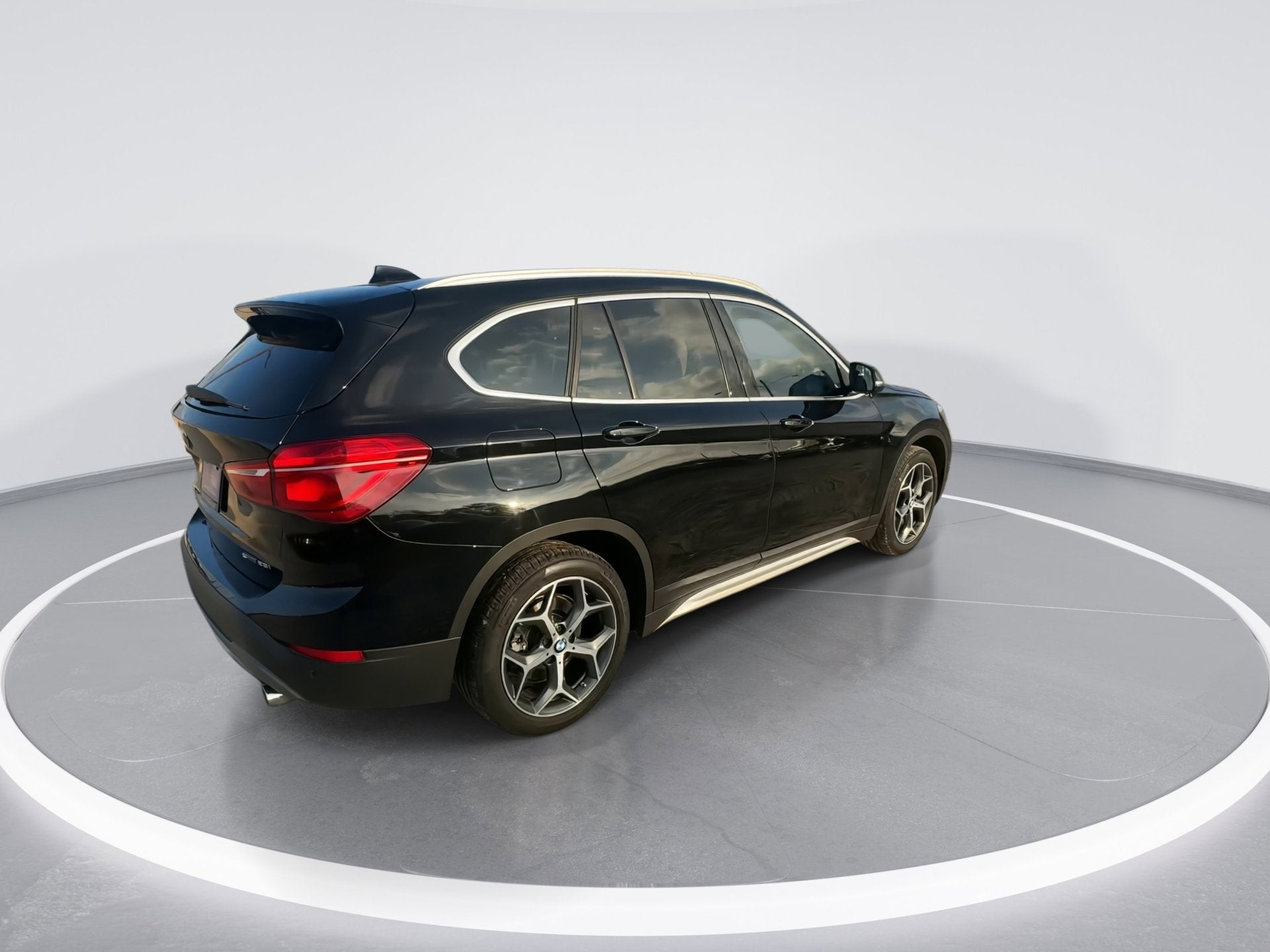 2019 BMW X1 sDrive28i