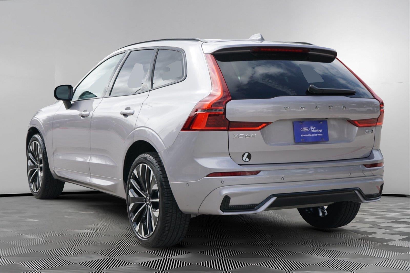 2026 Volvo XC60 Ultra
