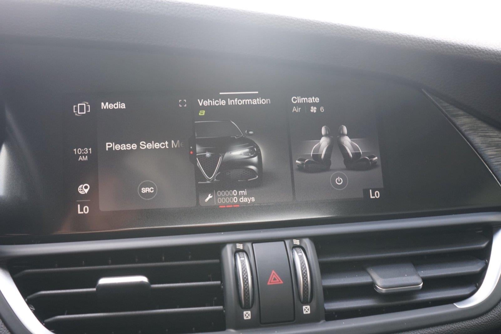 2020 Alfa Romeo Giulia Base