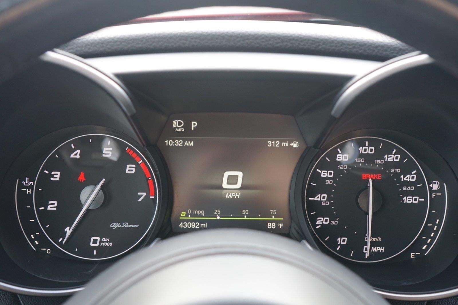 2020 Alfa Romeo Giulia Base