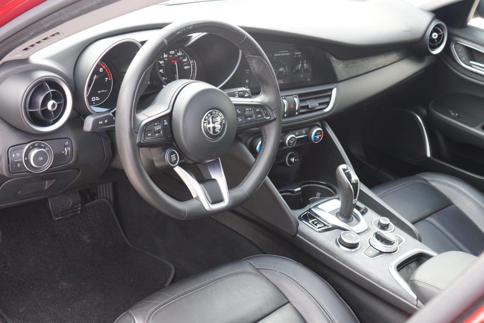 2020 Alfa Romeo Giulia Base