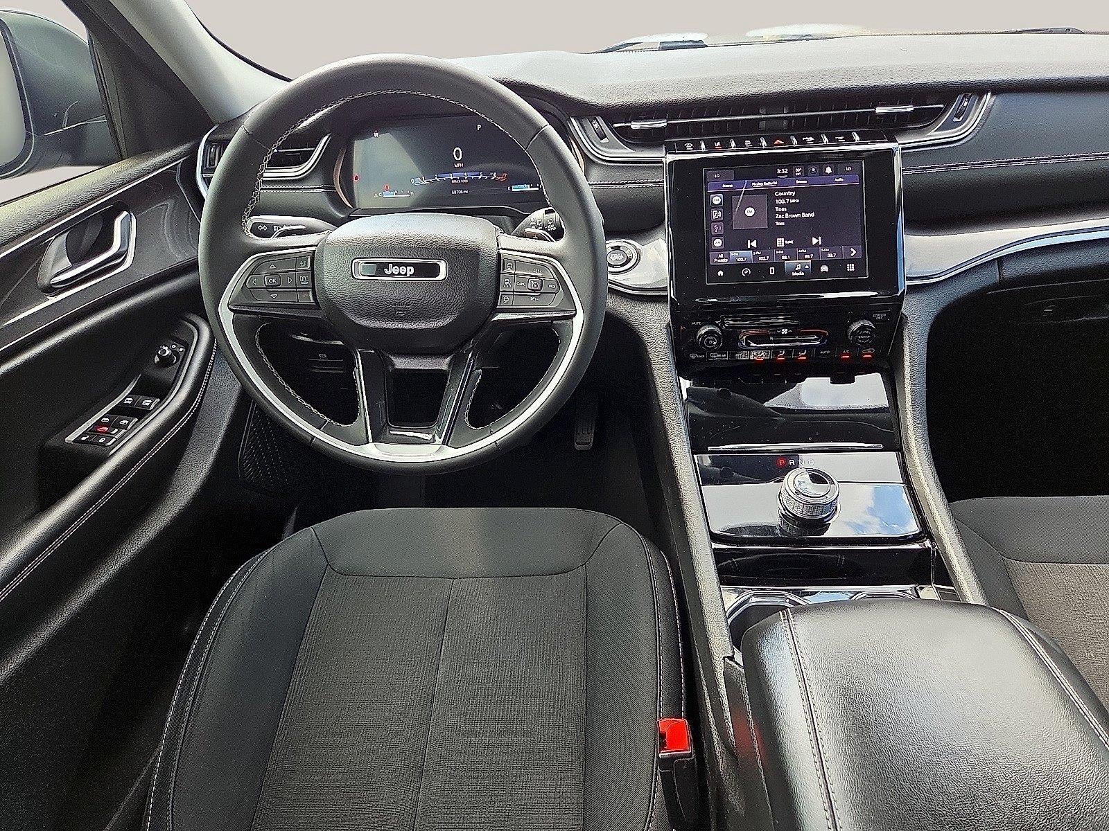 2023 Jeep Grand Cherokee L Laredo