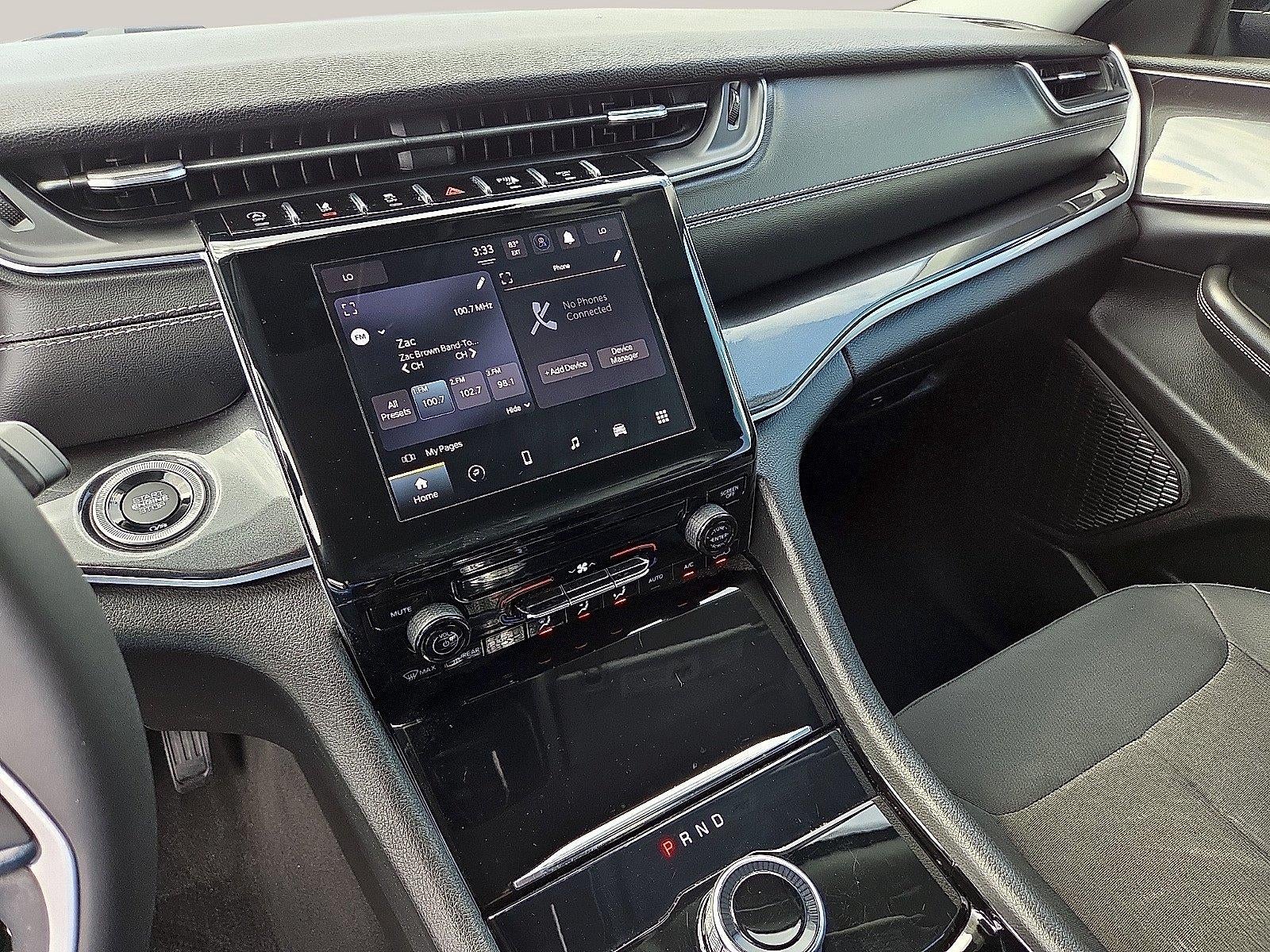 2023 Jeep Grand Cherokee L Laredo