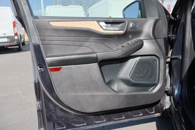 2021 Ford Escape Titanium