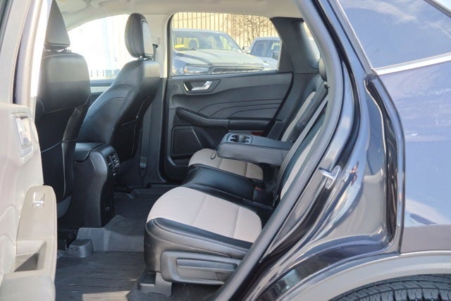 2021 Ford Escape Titanium