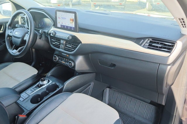 2021 Ford Escape Titanium