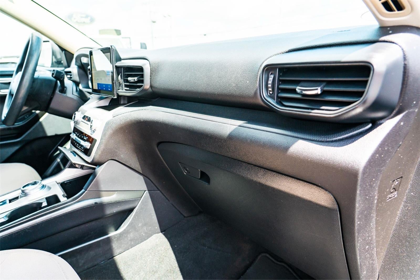 2021 Ford Explorer Base