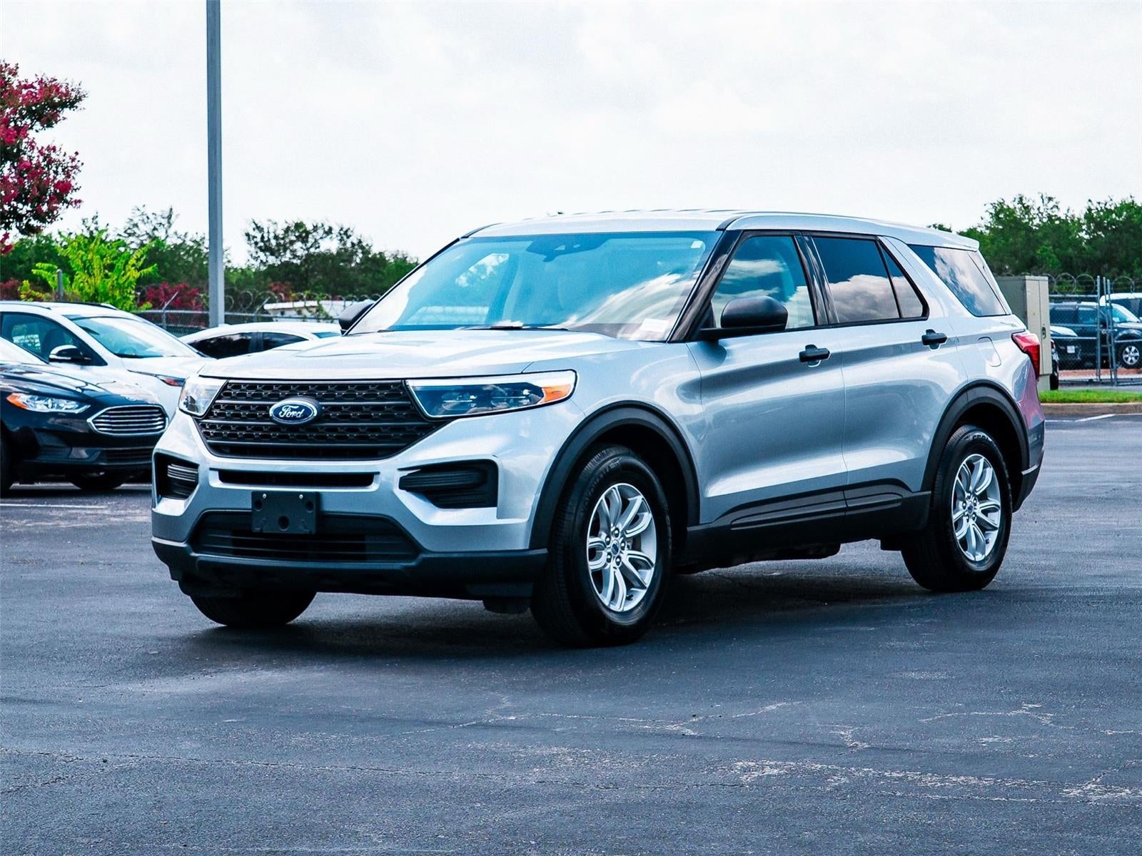2021 Ford Explorer Base