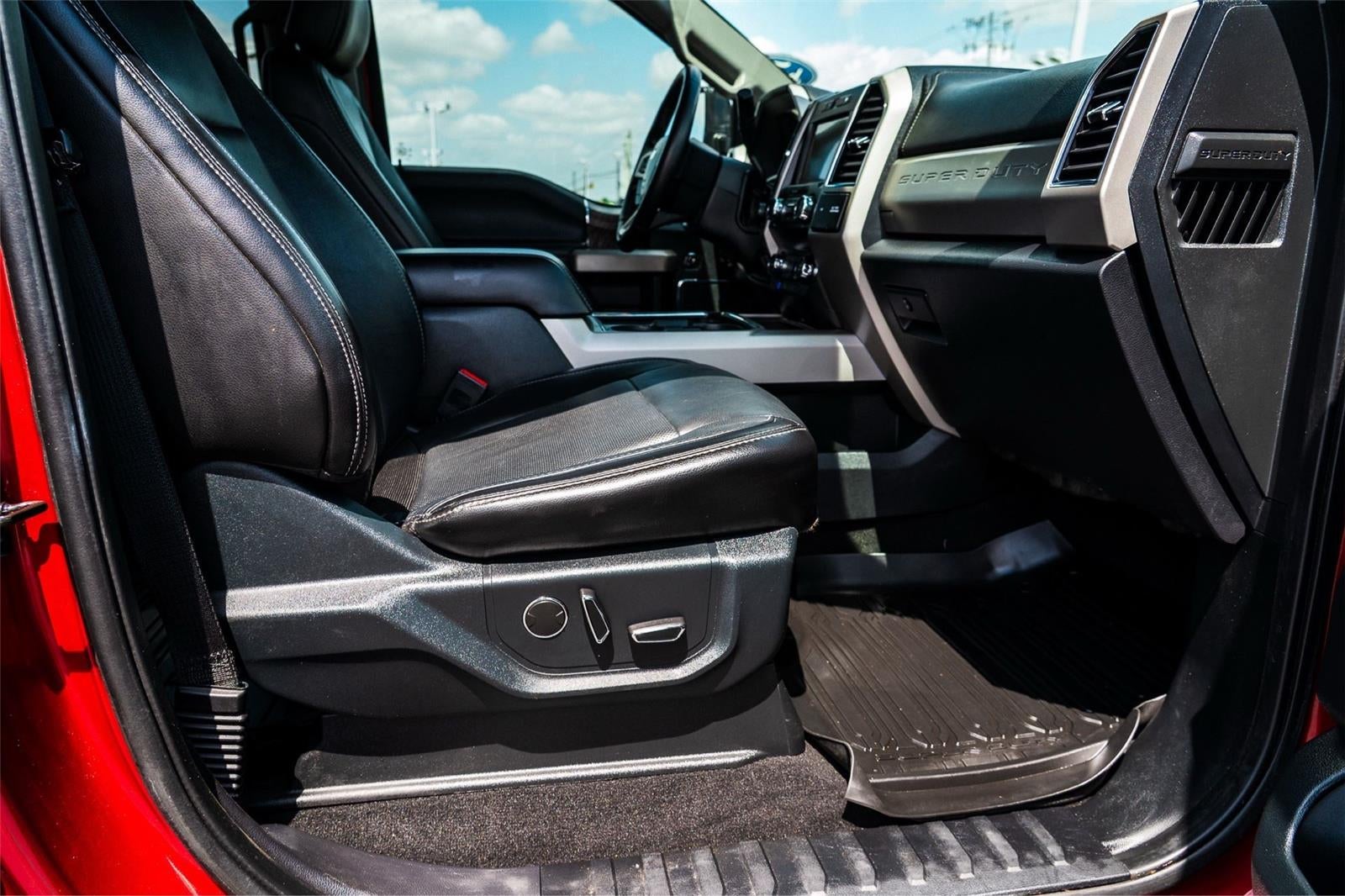 2019 Ford Super Duty F-250 Lariat