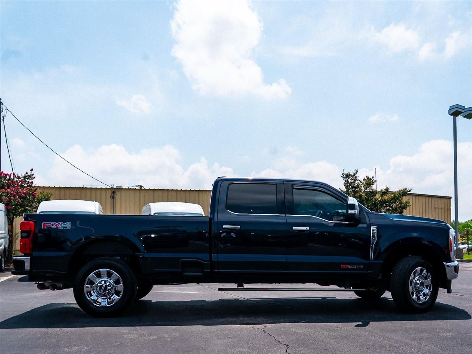2023 Ford Super Duty F-250 Lariat