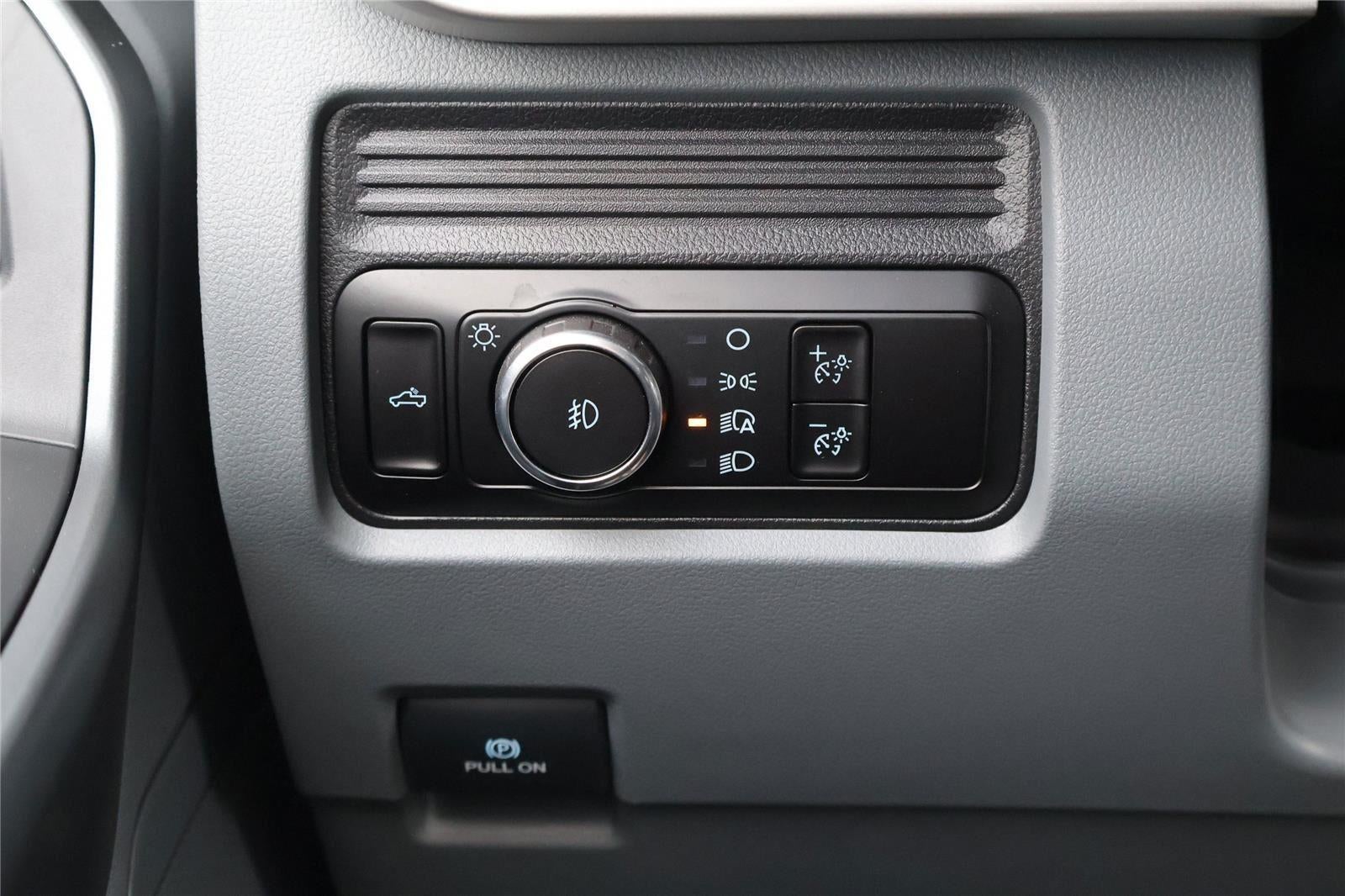 2025 Ford Super Duty F-250 STX