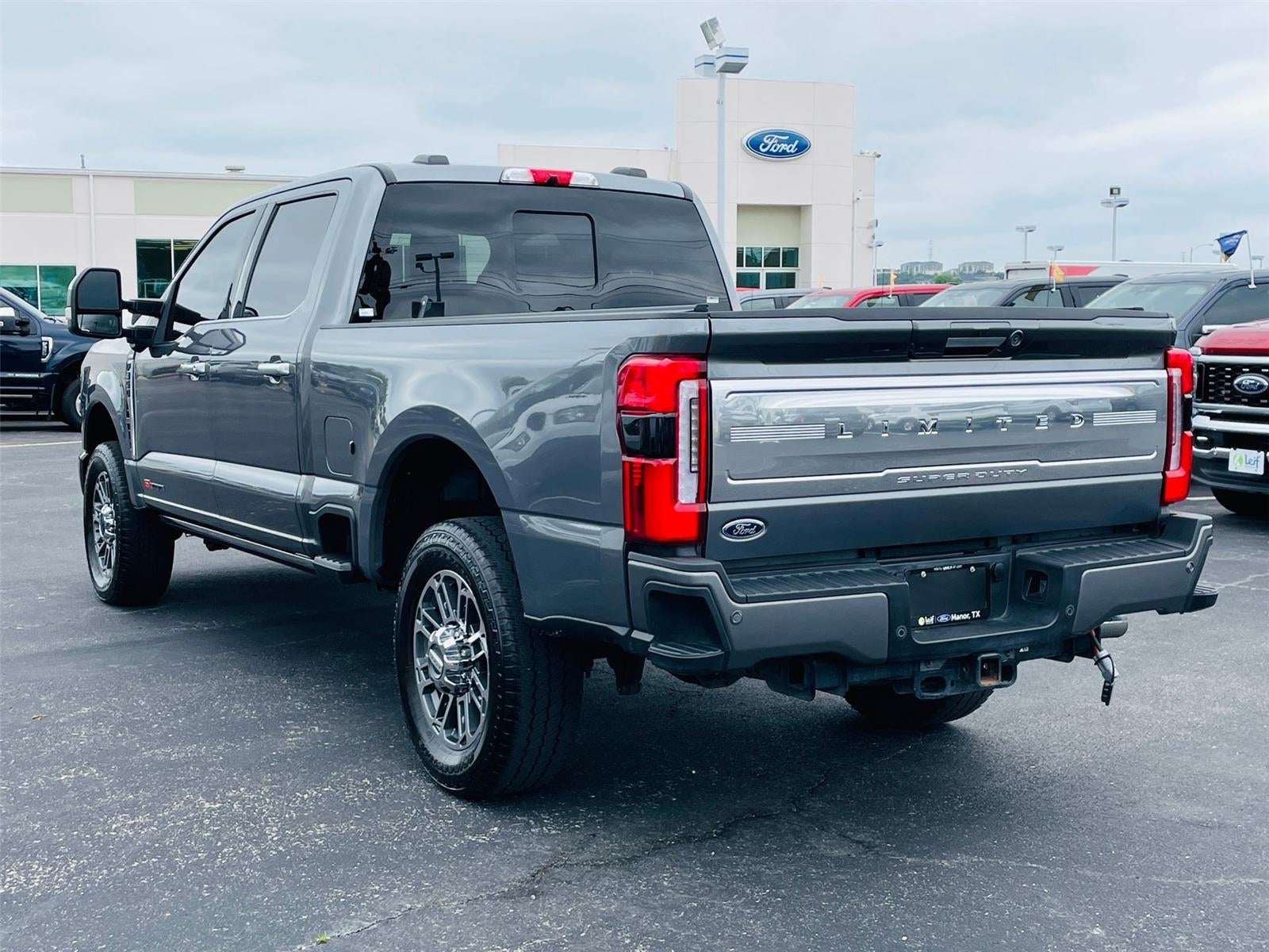 2024 Ford Super Duty F-350 Limited
