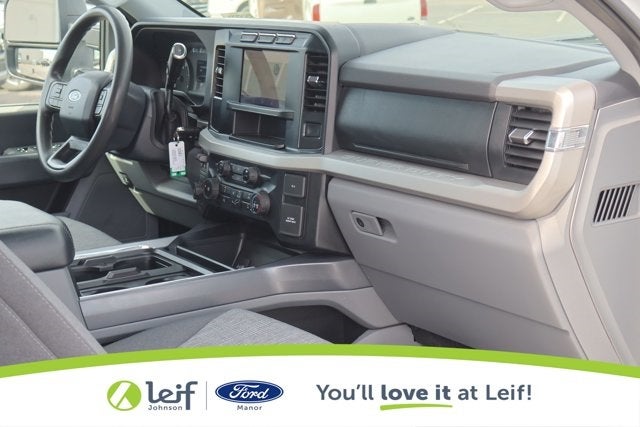 2024 Ford Super Duty F-350 XLT