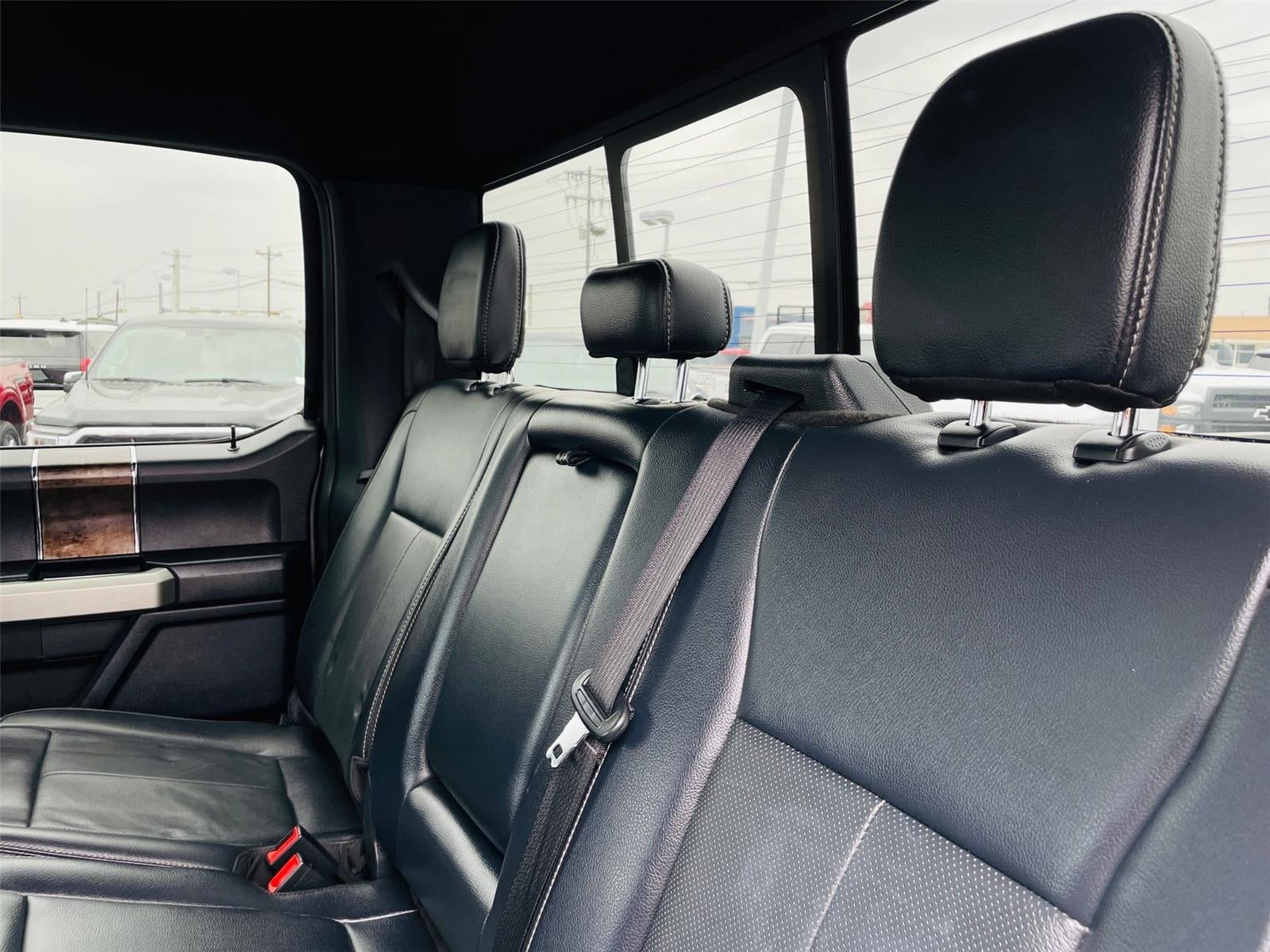 2022 Ford Super Duty F-350 Lariat