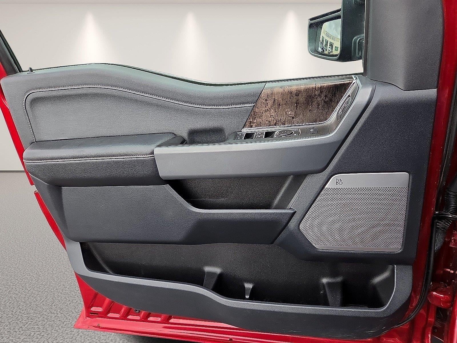 2023 Ford Super Duty F-350 Lariat