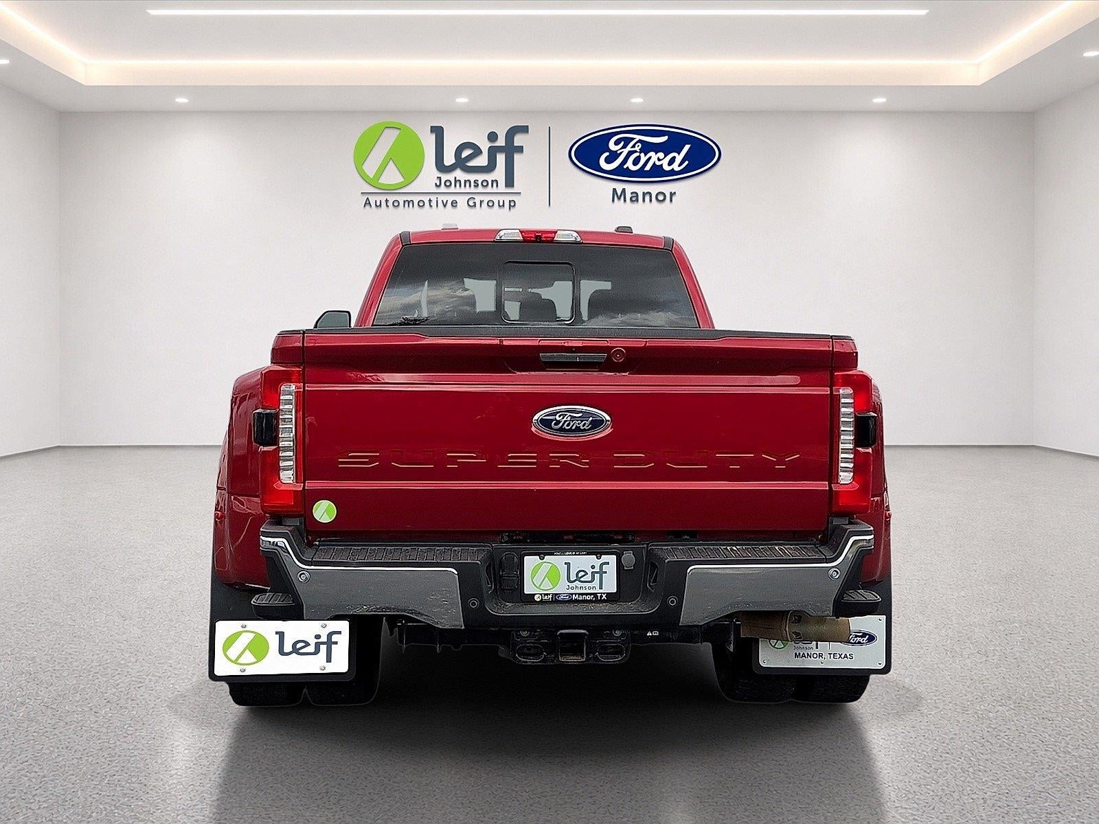 2023 Ford Super Duty F-350 Lariat
