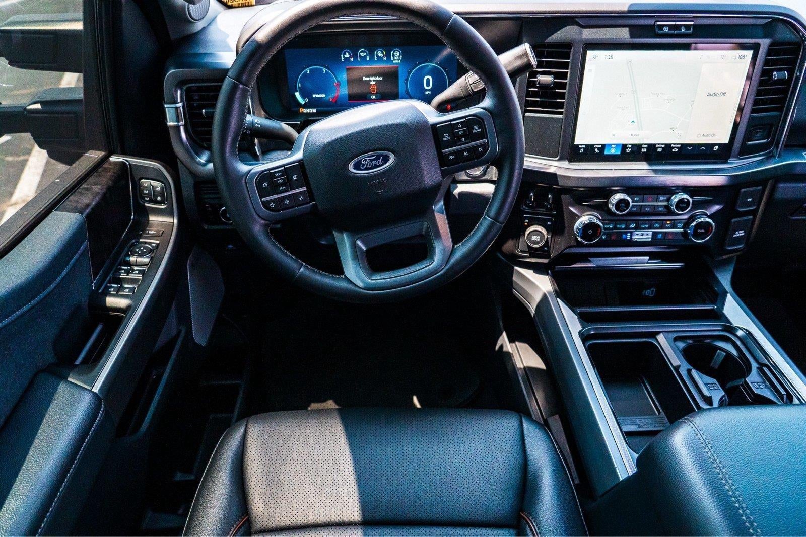 2025 Ford Super Duty F-350 Lariat